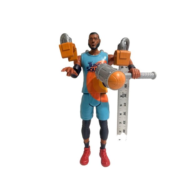 Space Jam: A New Legacy Lebron James Talking Action Figure With Accessories - Picture 7 of 9